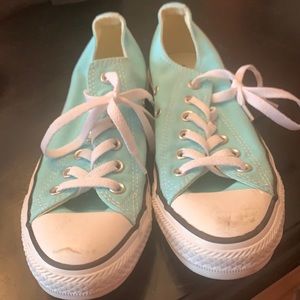 Converse men’s 5 women’s 7 pretty color like new